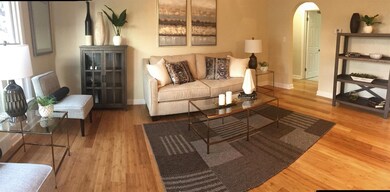 112 Matteson St, Dyer, IN 46311 - photo 3