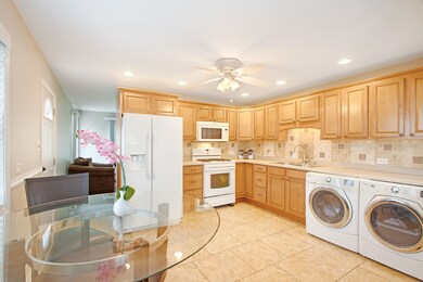 2709 Campbell St, Rolling Meadows, IL 60008 - photo 3