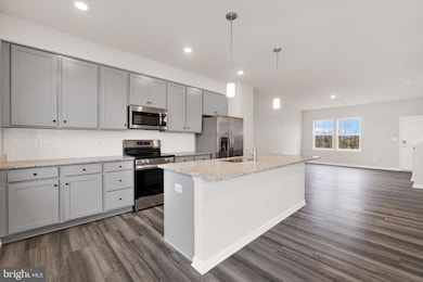 1264 Red Clover Ln, Ranson, WV 25438 - photo 2