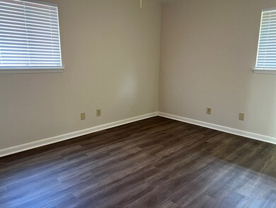 2018 W Waddell Ave, Albany, GA 31707 - photo 6