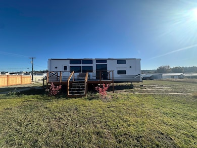 1060 S Main St, Colville, WA 99114 - photo 6