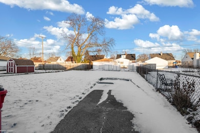 25534 Normandy St, Roseville, MI 48066 - photo 4