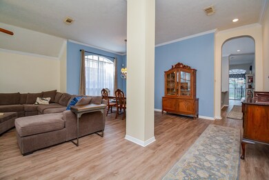 8022 Shangrila Ln, Houston, TX 77095 - photo 6