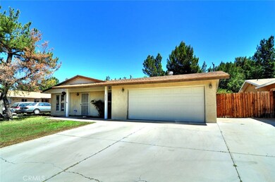 14205 Arrowhead Dr, Victorville, CA 92395 - photo 3