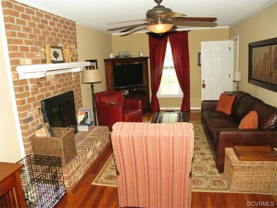 FAMILY ROOM ~ WOOD FLOORING