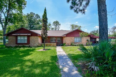 8715 Magna St, Houston, TX 77093 - photo 4