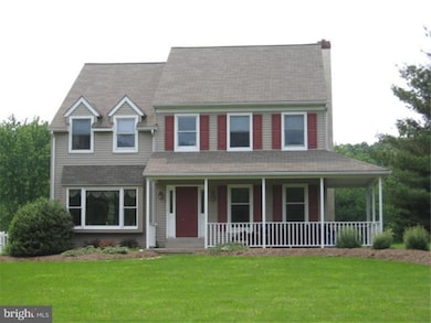 22 Blueberry Ln, Perkasie, PA 18944 - photo 2