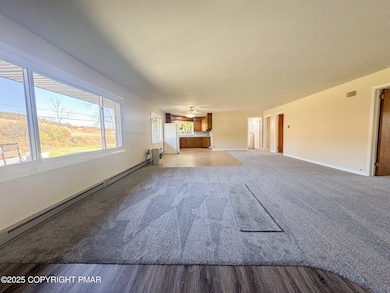 1350 Kunkletown Rd, Saylorsburg, PA 18353 - photo 4