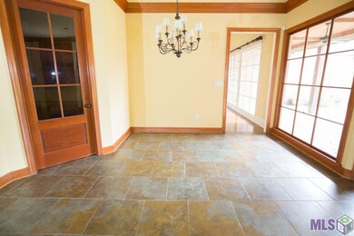 ADJACENT FROM THE KEEPING ROOM IS THE BREAKFAST NOOK....