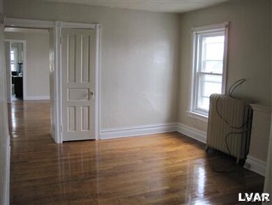 346 N 15th St unit 3, Allentown, PA 18102 - photo 5