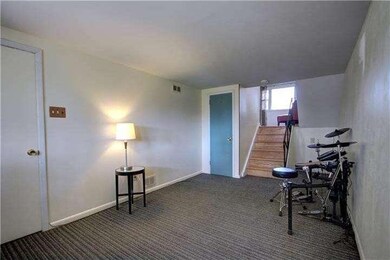 842 Wedgewood Dr, Lansdale, PA 19446 - photo 7