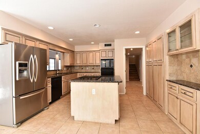 Kitchen 1