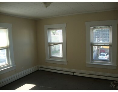 45 W 5th St, Lowell, MA 01850 - photo 2