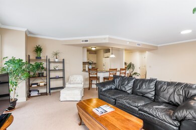 81 S Williams St unit 403, Burlington, VT 05401 - photo 2