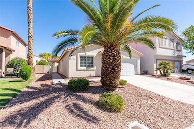 1042 Clover Tip Ct, Las Vegas, NV 89123 - photo 2