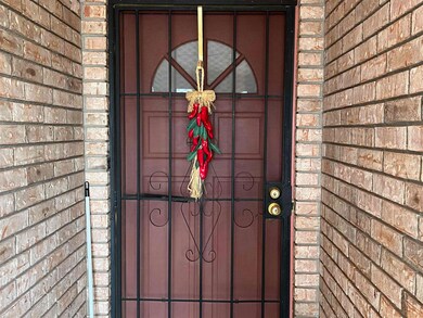 704 Mars Ave, Alamogordo, NM 88310 - photo 6