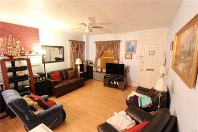 184 W Chew St, Allentown, PA 18102 - photo 4