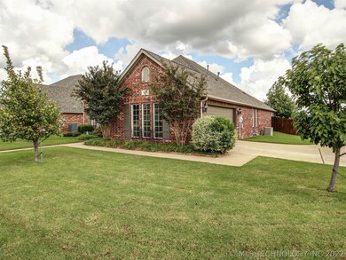 809 S 74th St, Broken Arrow, OK 74014 - photo 2