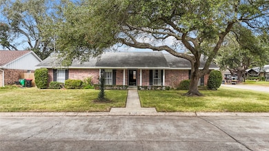 2206 Cedar Creek Dr.