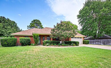 2609 New Bedford Ct, Bedford, TX 76022 - photo 2