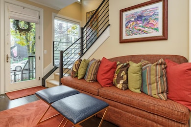 639 S Grant Ave, Columbus, OH 43206 - photo 3