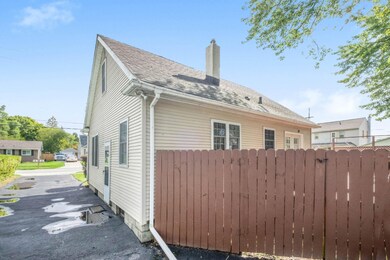 3533 Hickory Ave-47-1