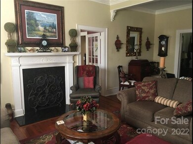 501 Carroll St, Statesville, NC 28677 - photo 7
