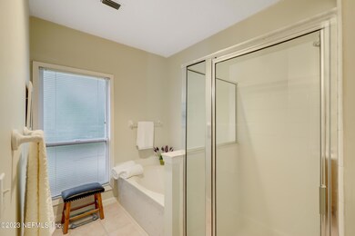 7039 Arlet Dr, Jacksonville, FL 32211 - photo 4