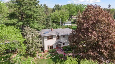 1319 Spring Valley Rd, Golden Valley, MN 55422 - photo 4