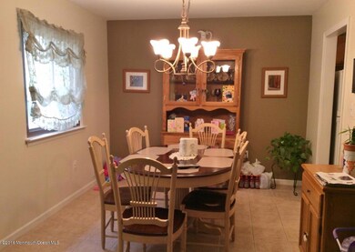 Dining Room (1024x727)