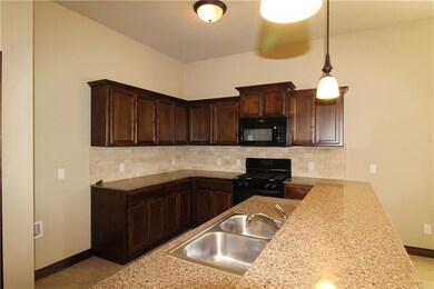 4406 Hawk Owl Dr, Norman, OK 73072 - photo 5