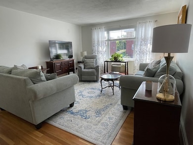 32 Whitman Rd unit 1-2, Waltham, MA 02453 - photo 6