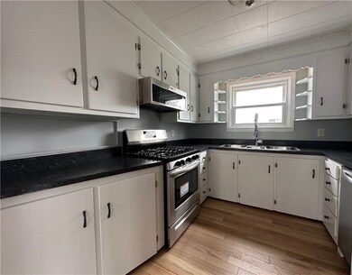 146 Darlingdale Ave, Pawtucket, RI 02861 - photo 7