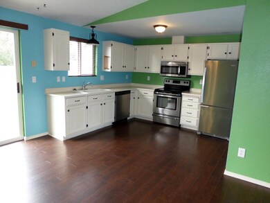 3258 SW Pumice Place, Redmond, OR 97756 - photo 7