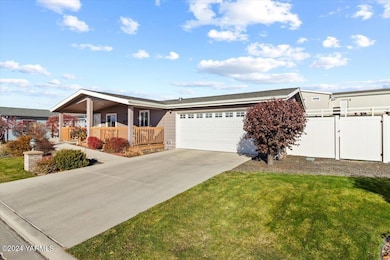 02-200 Bridle Way #233-016