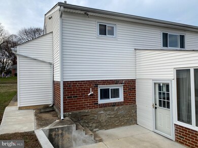 2224 Rhonda Rd, Broomall, PA 19008 - photo 6