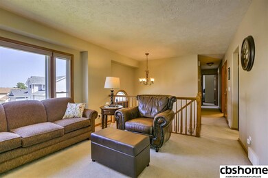 12617 Meredith Ave, Omaha, NE 68164 - photo 3