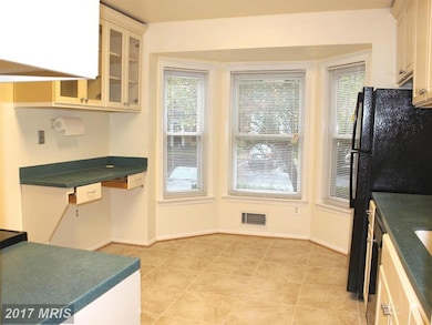 6015 Liberty Bell Ct, Burke, VA 22015 - photo 6