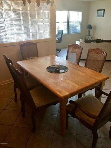 Formal dining room