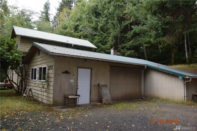 273 Monohon Landing Rd, Raymond, WA 98577 - photo 4