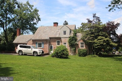 1274 E Schuylkill Rd, Pottstown, PA 19465 - photo 4