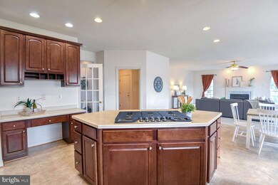 803 Lamoka Dr, Odenton, MD 21113 - photo 7