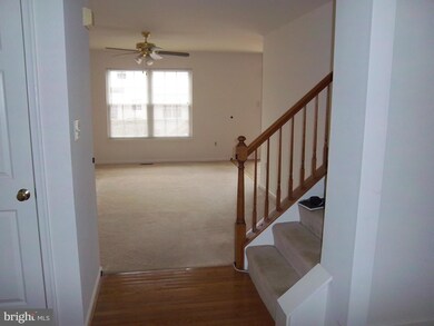 12520 Hawks Nest Ln, Germantown, MD 20876 - photo 7