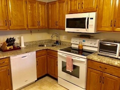 51 Alvarado Ave unit 203, Worcester, MA 01604 - photo 2