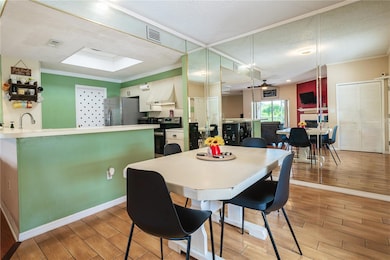 8350 Savannah Trace Cir unit 1804, Tampa, FL 33615 - photo 6