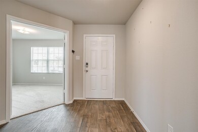 621 Mayfield Dr, Cleburne, TX 76031 - photo 5