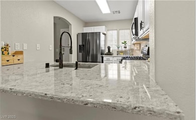 6645 Churnet Valley Ave, Las Vegas, NV 89139 - photo 3