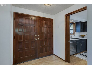 2466 Erin Way, Eugene, OR 97408 - photo 7