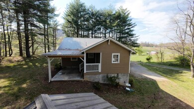 1131 Fleets Crossing, Pulaski, VA 24301 - photo 7