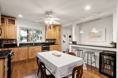 256 E St unit 1, Boston, MA 02127 - photo 2